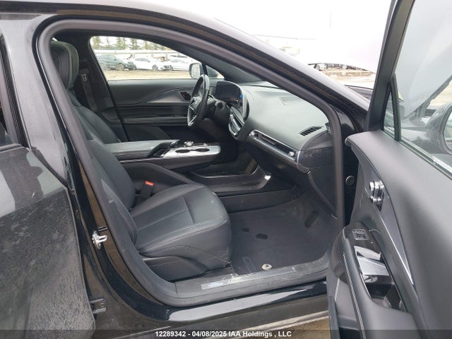 Продажа на аукционе авто 2024 Cadillac Lyriq, vin: 1GYKPMRK7RZ114242, номер лота: 12289342