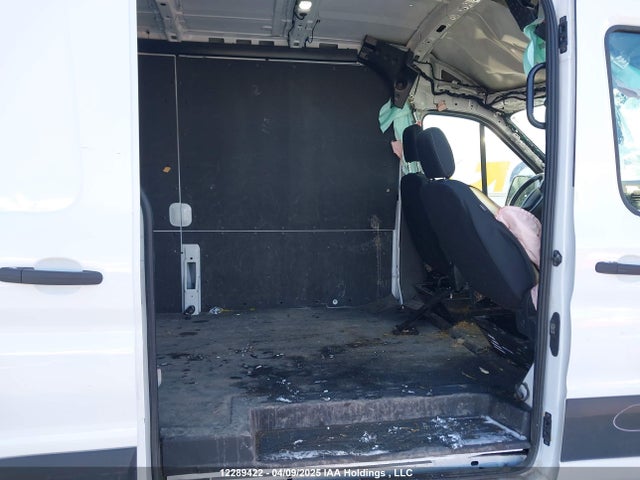 1FTBR1C86RKA08661 Ford Transit-250 Cargo