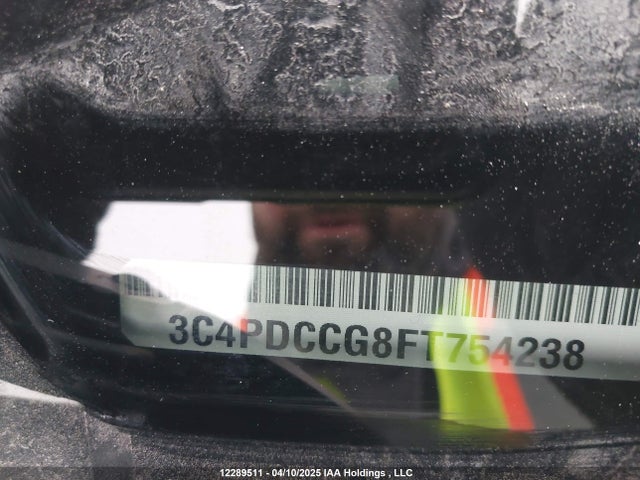 3C4PDCCG8FT754238 Dodge 2015
