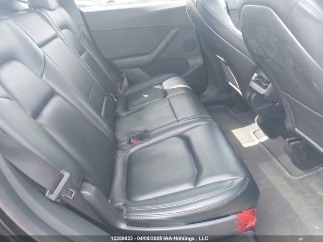 5YJYGAEE9MF253057 Tesla 2021
