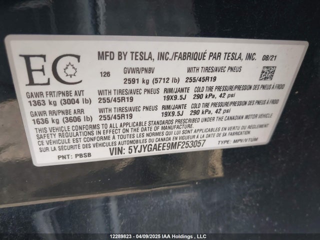 5YJYGAEE9MF253057 Tesla 2021