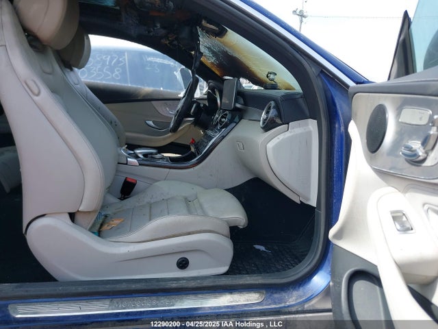 12290200 :رقم المزاد ، WDDWJ4KBXHF451688 vin ، 2017 Mercedes-benz C 300 4matic مزاد بيع