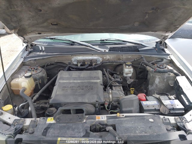 12290261 :رقم المزاد ، 1FMCU0DG9AKD22758 vin ، 2010 Ford Escape Xlt مزاد بيع
