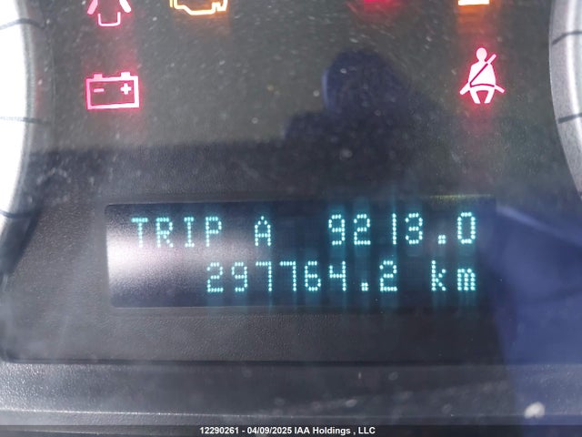12290261 :رقم المزاد ، 1FMCU0DG9AKD22758 vin ، 2010 Ford Escape Xlt مزاد بيع