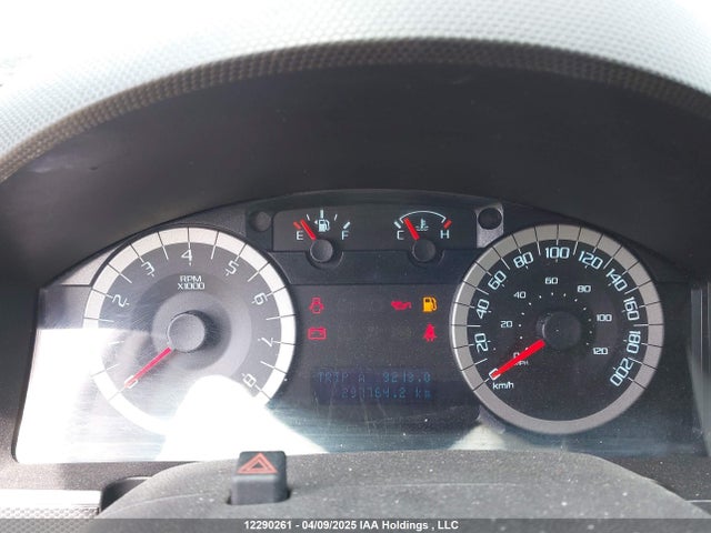 12290261 :رقم المزاد ، 1FMCU0DG9AKD22758 vin ، 2010 Ford Escape Xlt مزاد بيع