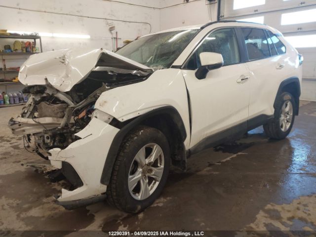 2T3B1RFV8KW047935 Toyota RAV4 LE