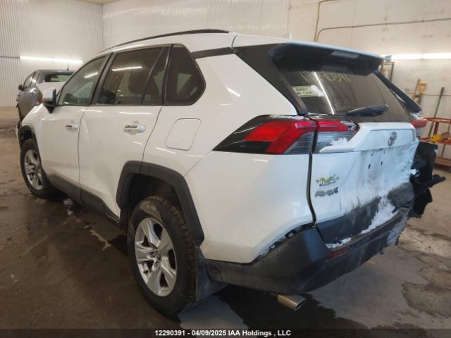 2T3B1RFV8KW047935 Toyota RAV4 LE