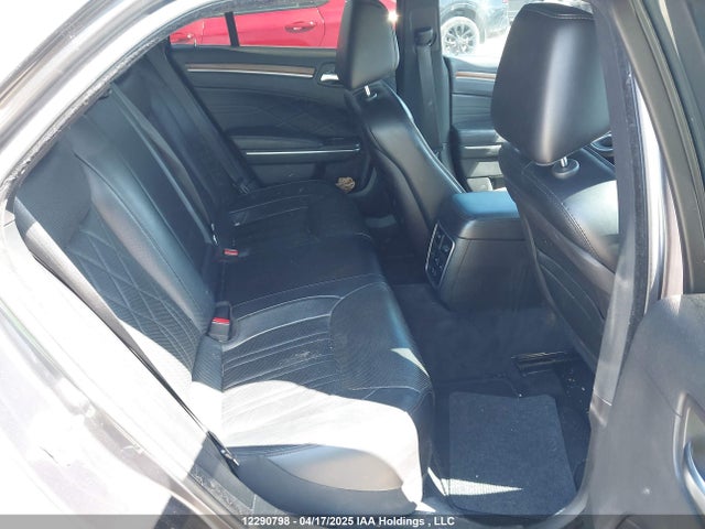 2C3CCASG7FH864606 Chrysler 300