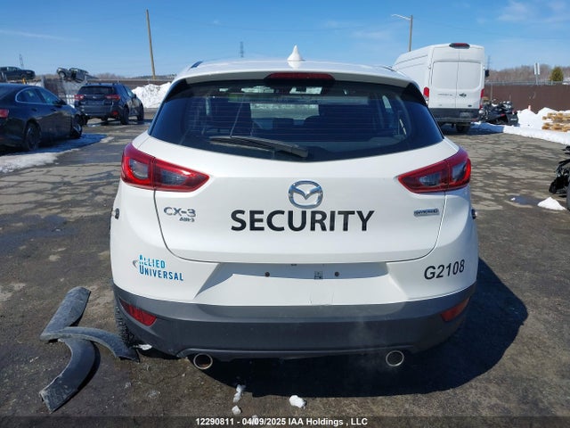 JM1DKFC79M1507521 Mazda Cx-3 Touring