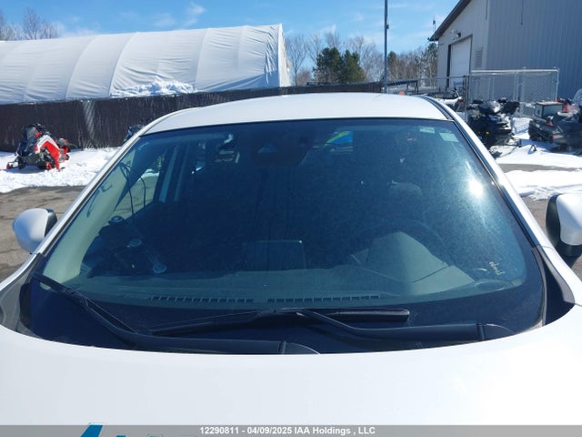 JM1DKFC79M1507521 Mazda Cx-3 Touring
