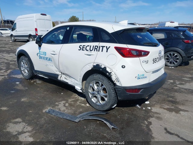 JM1DKFC79M1507521 Mazda Cx-3 Touring