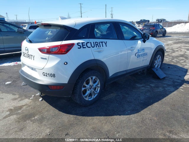 JM1DKFC79M1507521 Mazda Cx-3 Touring