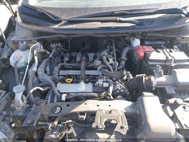 3N1CN8DV4NL839584 Nissan VERSA S