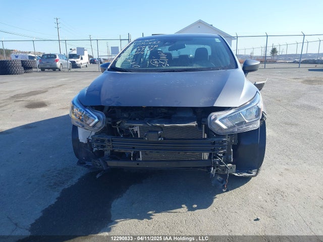 3N1CN8DV4NL839584 Nissan VERSA S