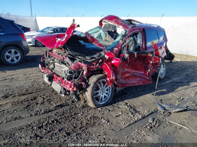 1FMCU9J92HUE78004 Ford 2017