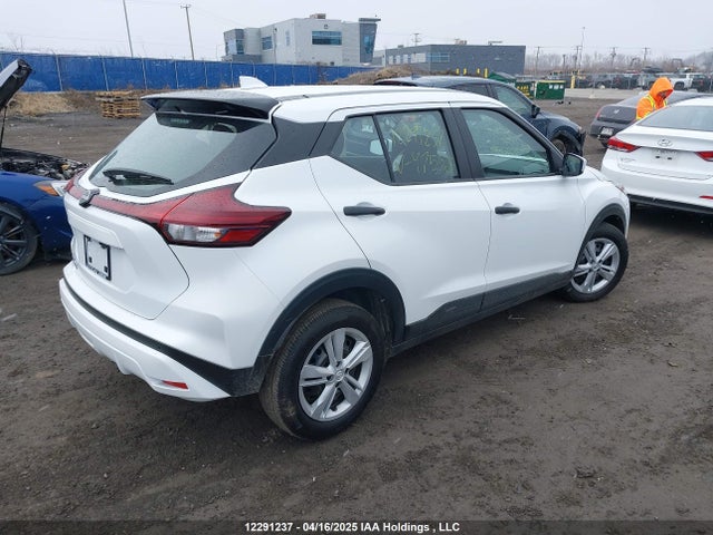 3N1CP5BVXSL475565 Nissan kicks play