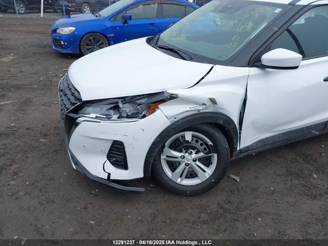 3N1CP5BVXSL475565 Nissan kicks play