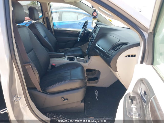 Dodge 2017 2017 2C4RDGDG1HR700705 Image 5