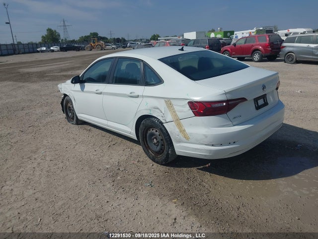 3VWC57BU2MM037090 Volkswagen tsi