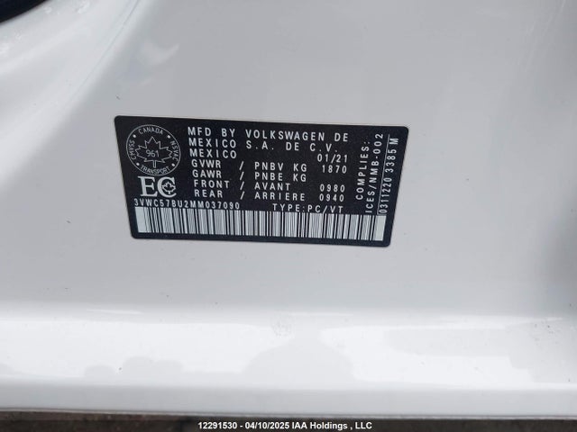 3VWC57BU2MM037090 Volkswagen tsi