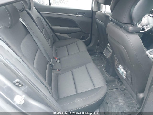 KMHD84LF6HU401411 Hyundai 2017