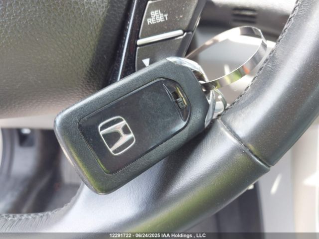 1HGCR2F73HA800009 Honda k24w1