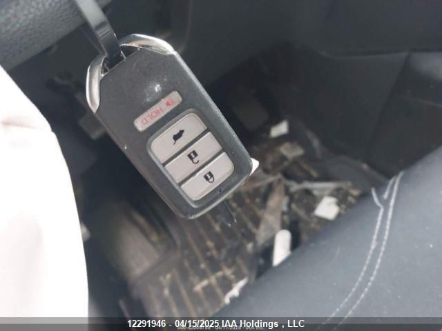2HKRM4H58GH102727 Honda CR-V EX