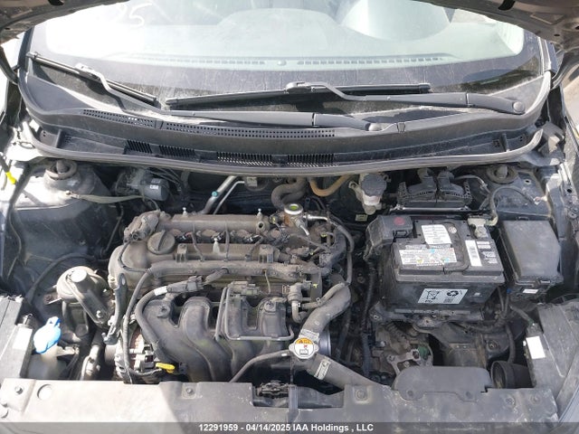 KMHCT4AE3HU184307 Hyundai 2017