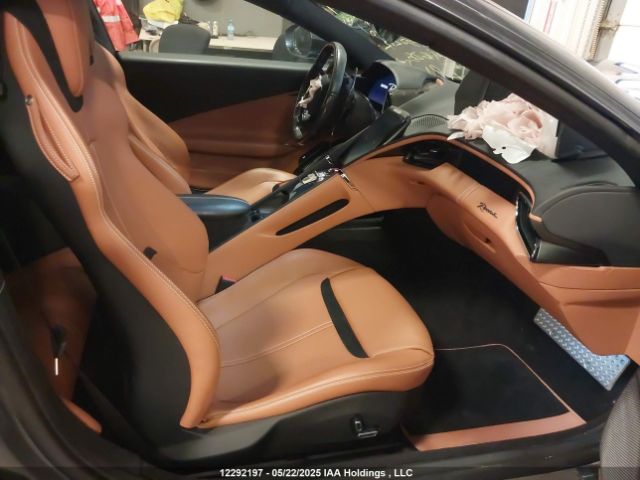 ZFF98RNA7M0262210 Ferrari f154bh