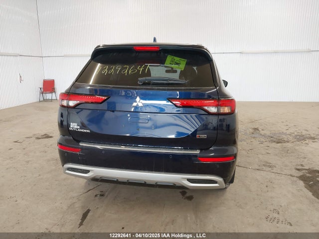 JA4J4VA83RZ634030 Mitsubishi Outlander