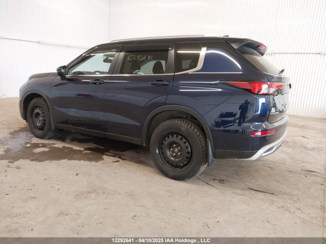 JA4J4VA83RZ634030 Mitsubishi Outlander