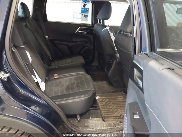 JA4J4VA83RZ634030 Mitsubishi Outlander