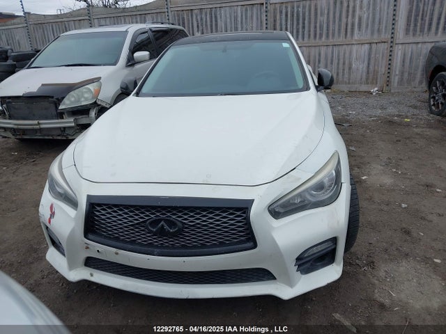 JN1BV7ARXEM682405 Infiniti Q50