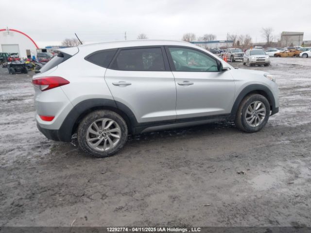 KM8J33A48GU046110 Hyundai Tucson Premium