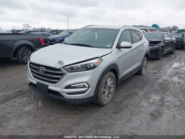 KM8J33A48GU046110 Hyundai Tucson Premium