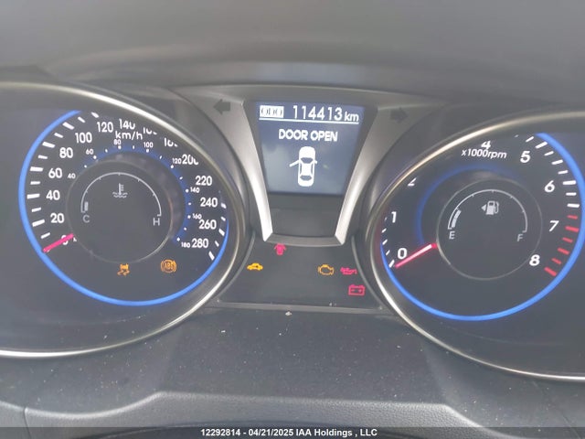 KMHHU6KJ1GU134725 Hyundai Genesis