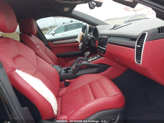 Porsche Cayenne 2023 WP1BA2AY0PDA27397 Image 5