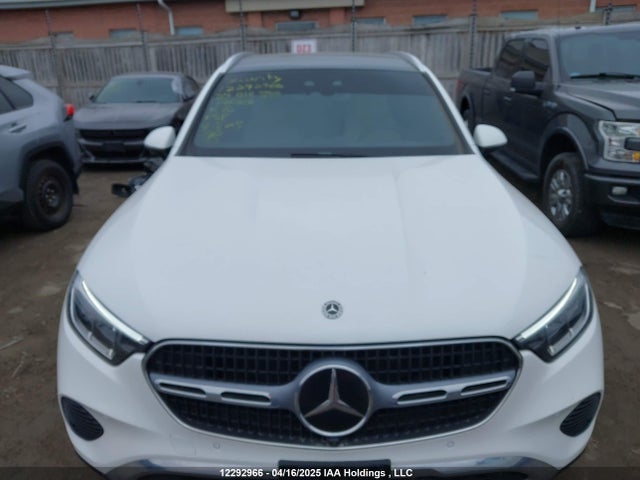 W1NKM4HB4RF210016 Mercedes-Benz m254