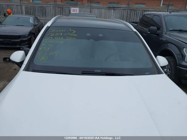 W1NKM4HB4RF210016 Mercedes-Benz m254