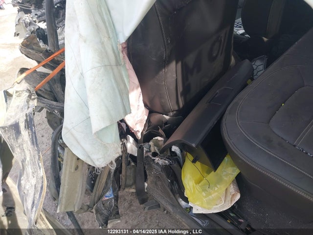 1GTG6EENXN1262799 GMC lgz