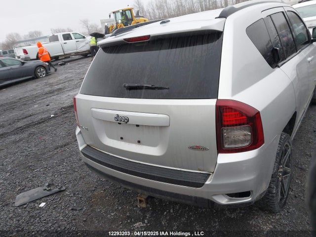 1C4NJDAB9ED566345 Jeep Compass
