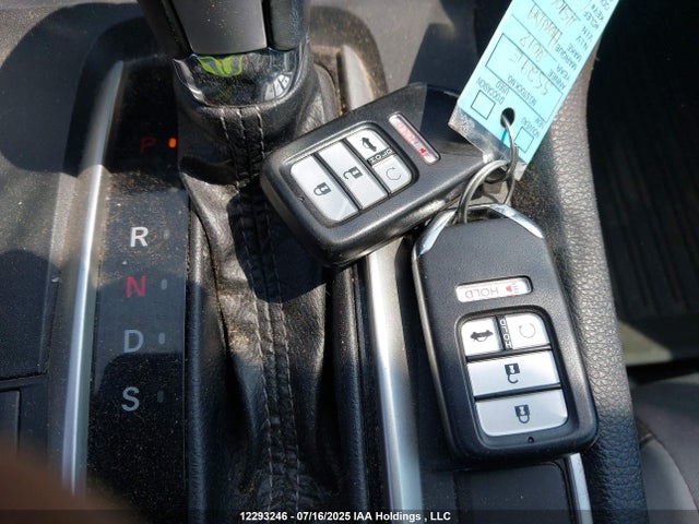 Honda 2018 2018 2HGFC3B4XJH451065 Image 11