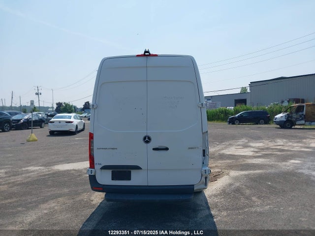 WD3BF1ED0KT013903 Mercedes-Benz m 274 with brake assist