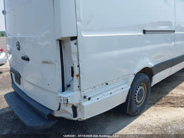 WD3BF1ED0KT013903 Mercedes-Benz m 274 with brake assist