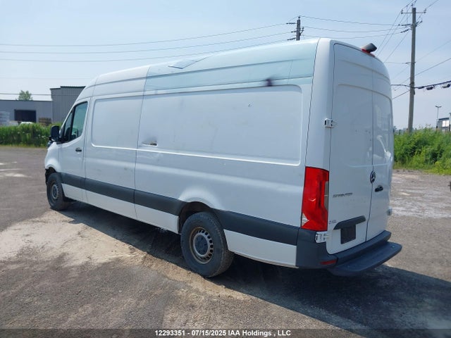 WD3BF1ED0KT013903 Mercedes-Benz m 274 with brake assist