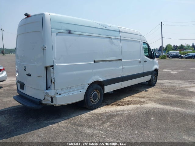 WD3BF1ED0KT013903 Mercedes-Benz m 274 with brake assist