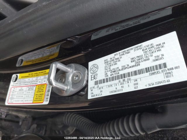 1FMCU9JZ3PUA60520 Ford Escape