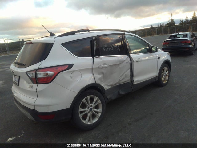 Ford ESCAPE SEL 2018 1FMCU9HD5JUD32390 Image 8