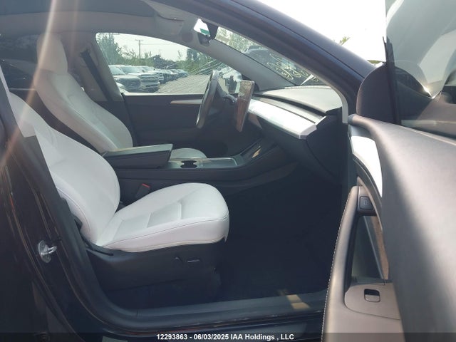 7SAYGDEF7PF665298 Tesla Model Y