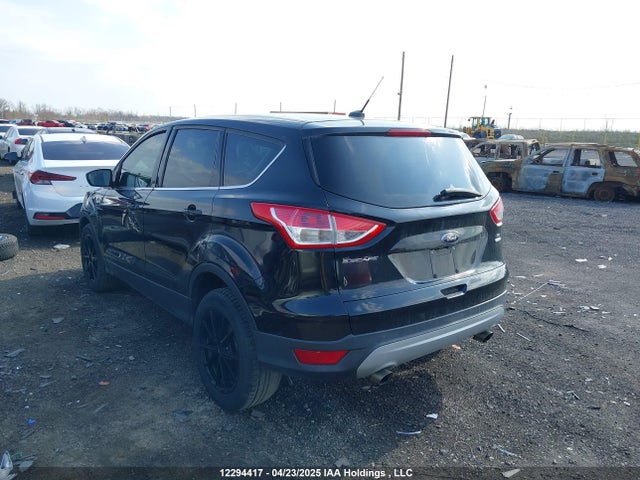 1FMCU9GX5EUD04543 Ford ESCAPE SE